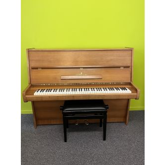 Steinway & Sons V-125 (1968)
