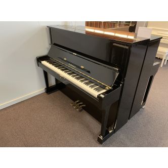 Yamaha U1M (1981)