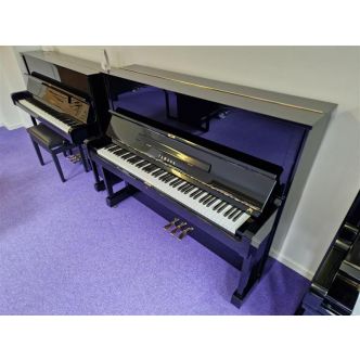 Yamaha U1M (1983)
