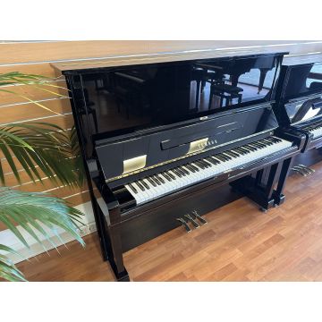 Yamaha U3M (1983)