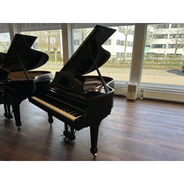 Steinway & Sons M-170 (1926)