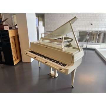 Rippen Grand Piano (1968)