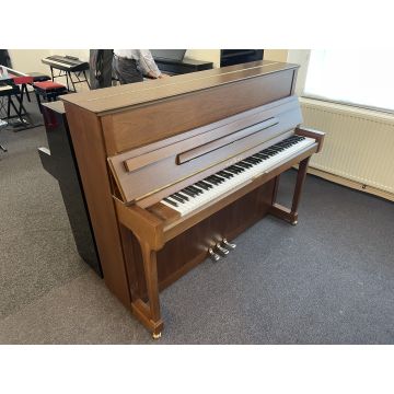 Schimmel 120T (1992)