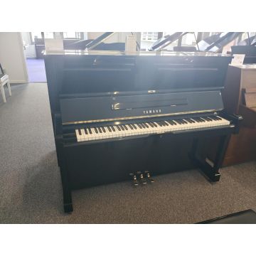 Yamaha U1H (1976)