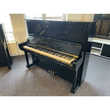 Yamaha U3H (1976)