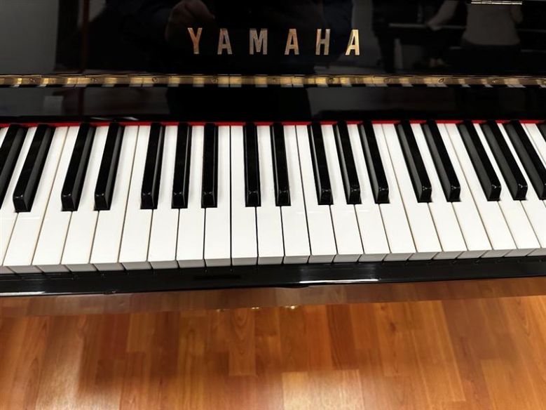 Yamaha c110a cheap