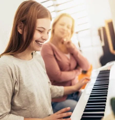 Learn to play the piano as a beginner