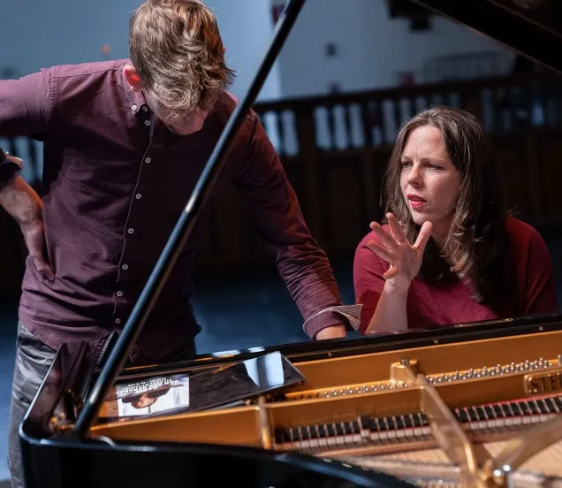 Ontmoeting Artiest/pianist en stemmer