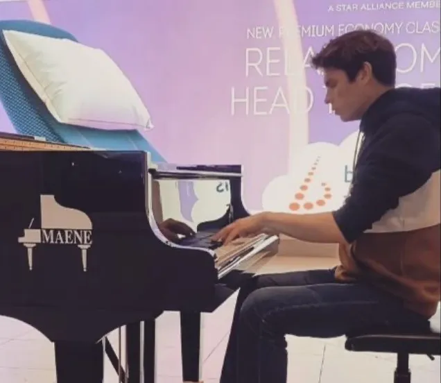 Piano Maene Luchthaven