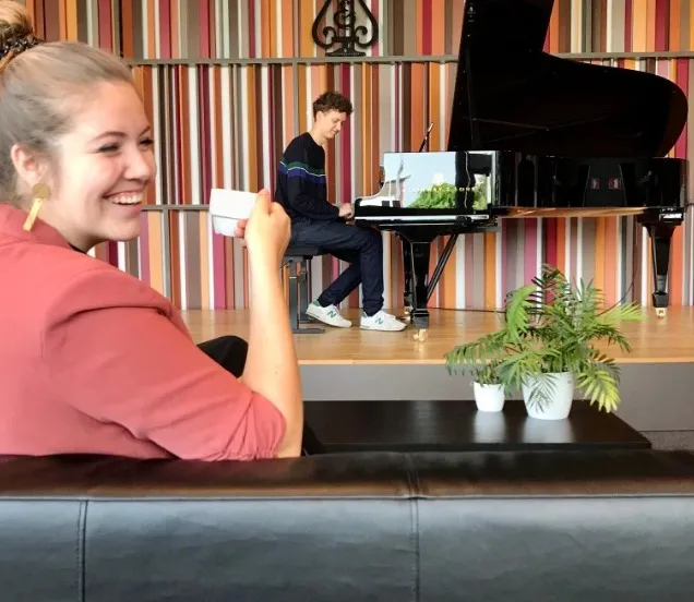 piano service  