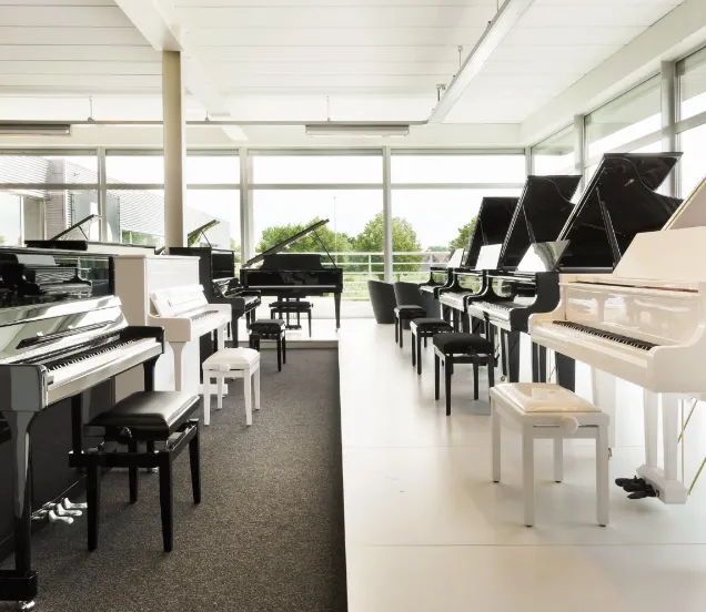 Vleugelpiano in interieur