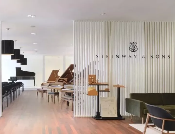 Piano's Maene & Steinway