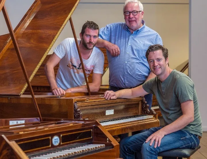 Frederic Maene, Chris Maene en Dominique Maene bij Anton Walter Pianoforte