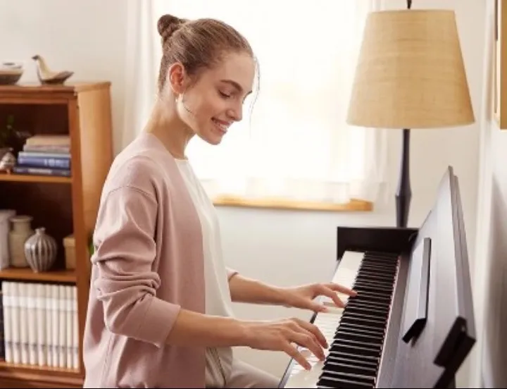 Yamaha Arius
